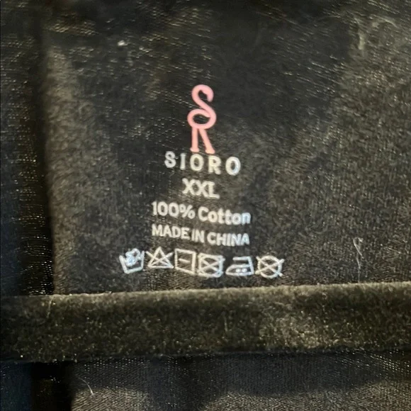 Black cotton Wrap-Style Robe with Tie Belt and Long Sleeves - Picture 2 of 3